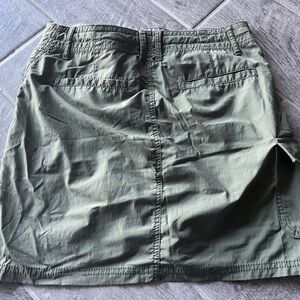 REI Forest Green Women's Skirt